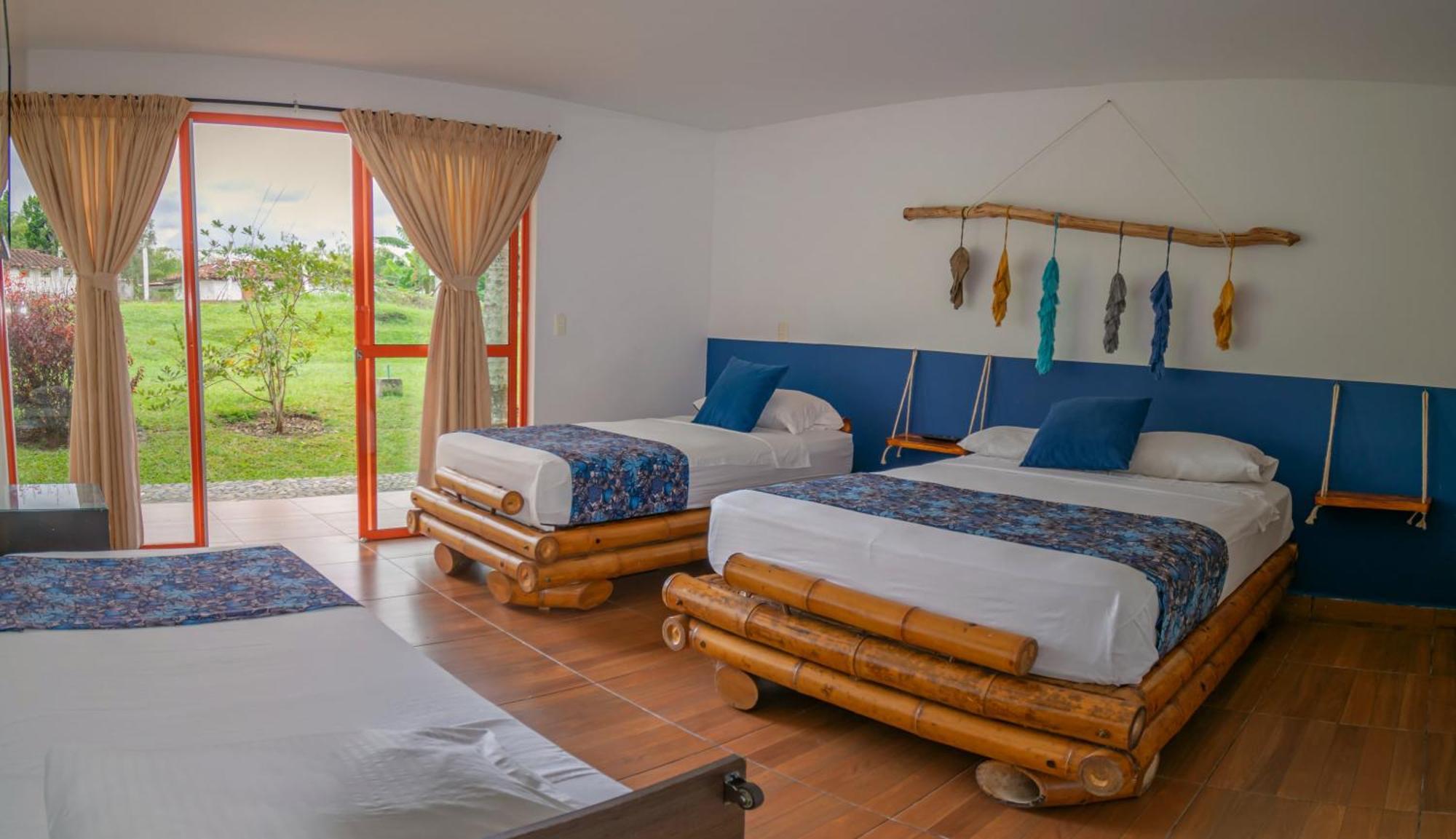 Hotel Campestre La Aldea Montenegro Bagian luar foto