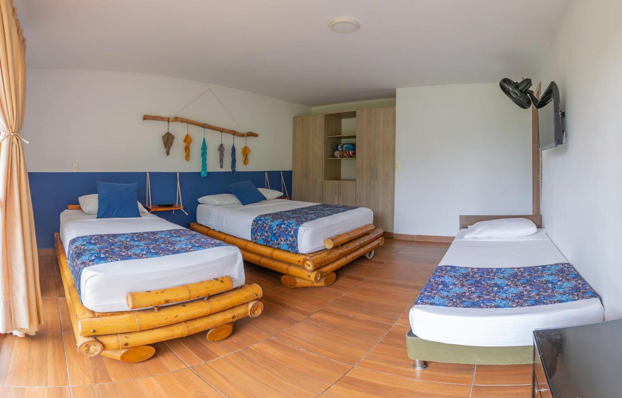 Hotel Campestre La Aldea Montenegro Bagian luar foto