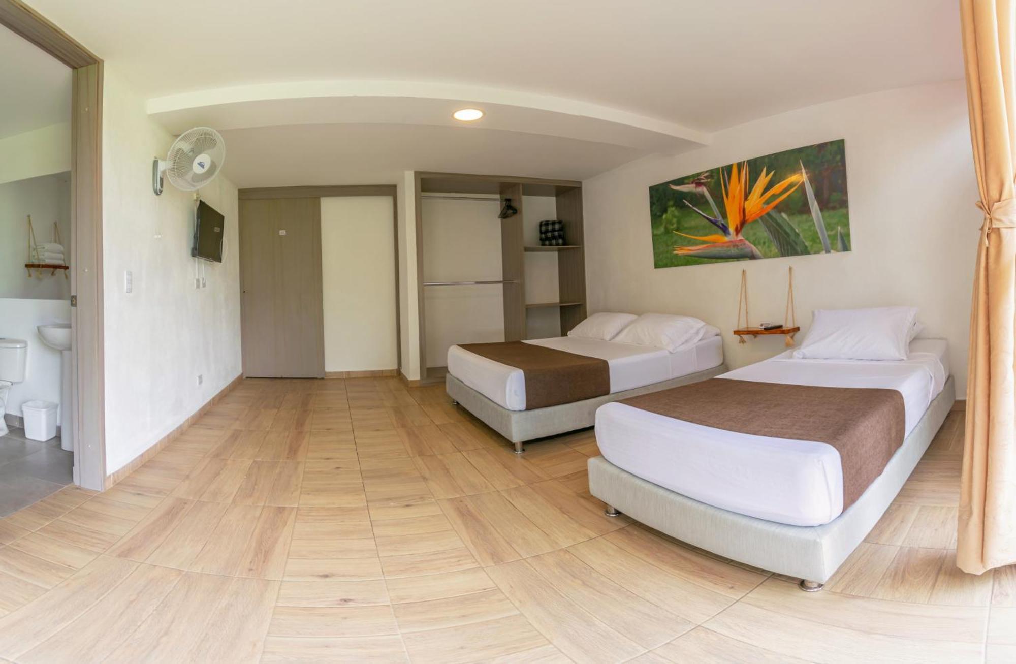 Hotel Campestre La Aldea Montenegro Bagian luar foto