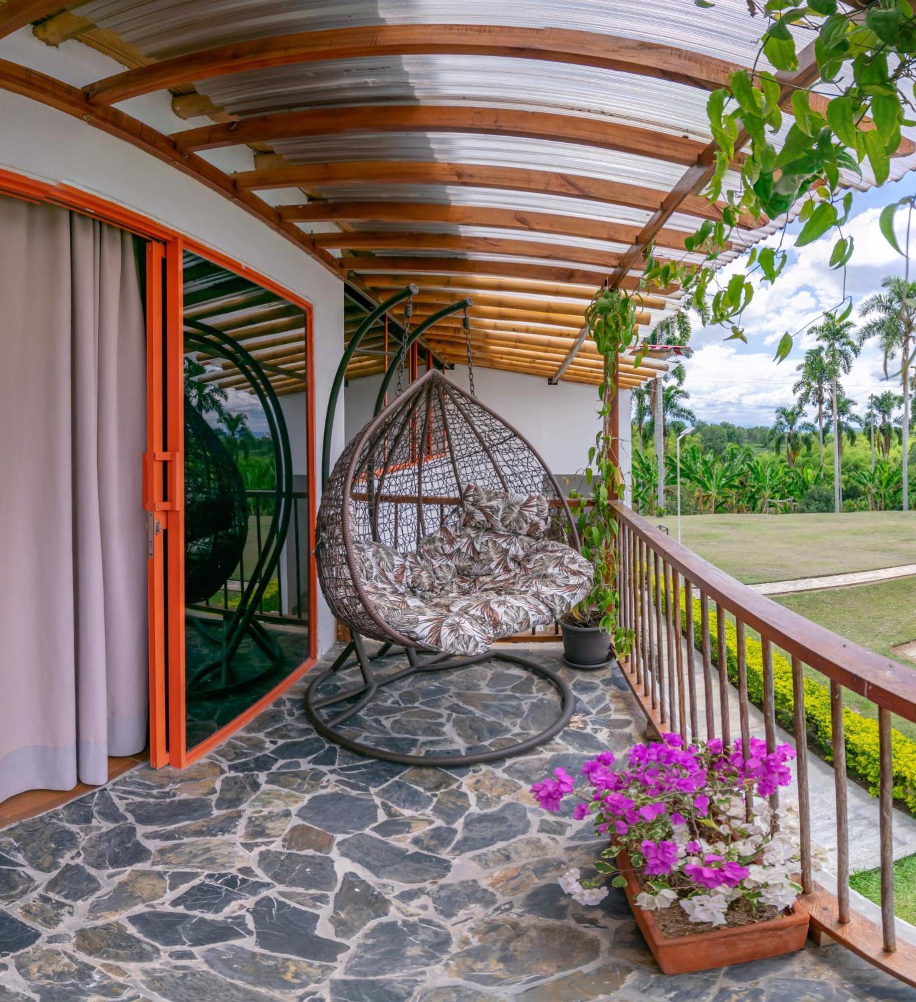 Hotel Campestre La Aldea Montenegro Bagian luar foto