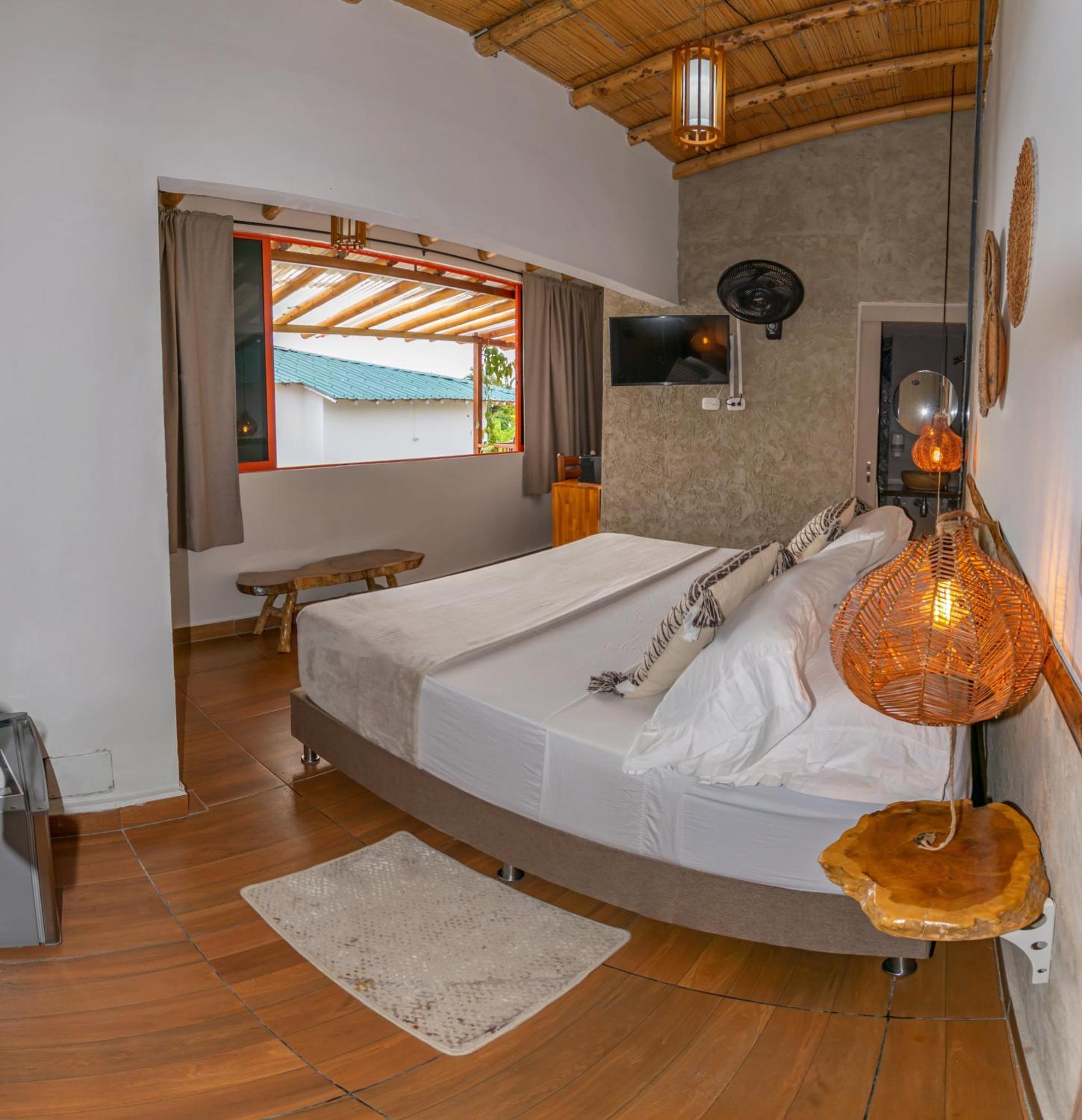 Hotel Campestre La Aldea Montenegro Bagian luar foto